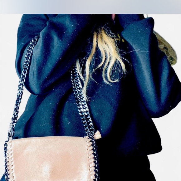 Elegant Tan Crossbody Bag with Chain Strap genuine leather - Picture 1 of 1